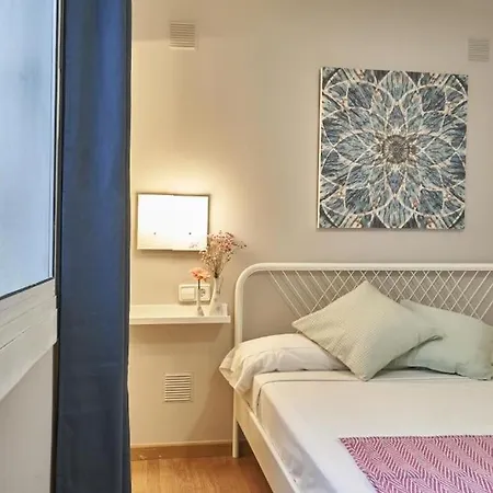 Bebarceloner Sant Andreu - 1 Bedroom * バルセロナ